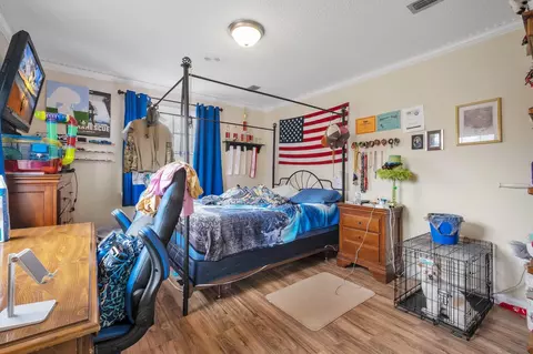 Bedroom - 610 Plantation Rd, Perry, FL 32348 photo 5 of 9