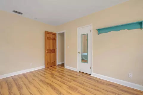 Bedroom - 610 Plantation Rd, Perry, FL 32348 photo 7 of 9
