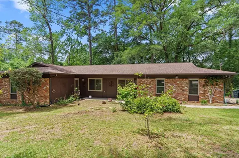 1906 W Nelson Cir, Tallahassee, FL 32303