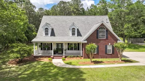 9026 Old Chemonie Rd, Tallahassee, FL 32309