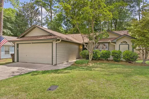 3233 Earl Dr, Tallahassee, FL 32309