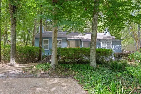 217 Parkbrook Cir, Tallahassee, FL 32301