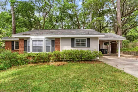 2222 Pontiac Dr, Tallahassee, FL 32301