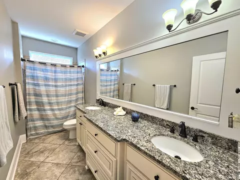 Bath - 5876 Bascom Dr, Tallahassee, FL 32309 photo 5 of 5