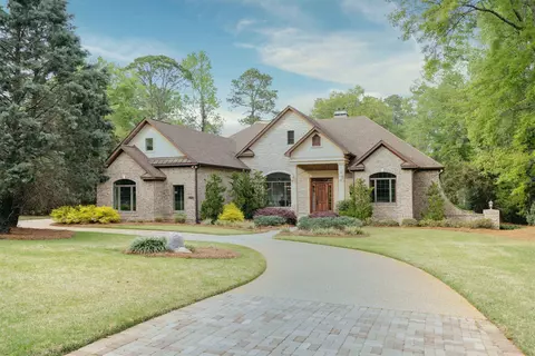 1344 W Constitution Pl, Tallahassee, FL 32308