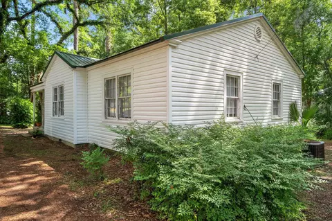 100 Barbara St, Tallahassee, FL 32304