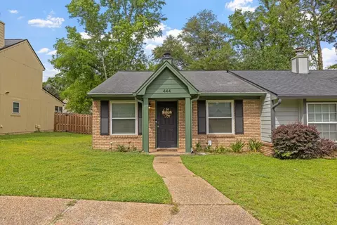 444 High Point Ln, Tallahassee, FL 32301