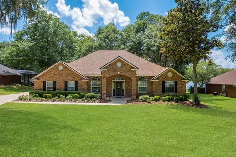8101 Longmeadow Ln, Tallahassee, FL 32312