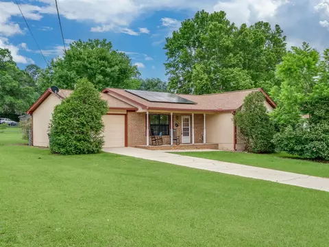 7235 Newfield Dr, Tallahassee, FL 32303
