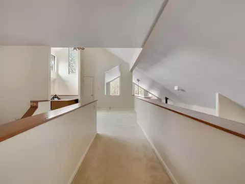 Entry Way - 3924 Joel Aman Rd, Perry, FL 32347 photo 2 of 2