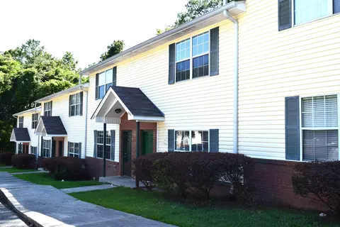2403 Hartsfield Rd #606, Tallahassee, FL 32303