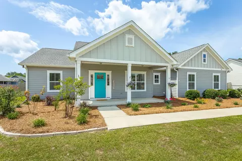 100 Evergreen Dr, Crawfordville, FL 32327