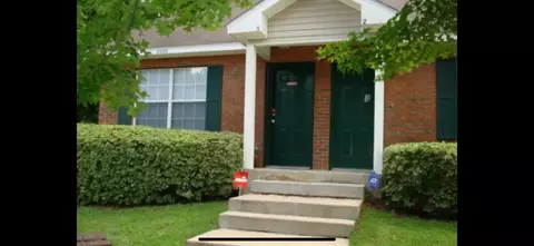 2525 Hartsfield Rd #14, Tallahassee, FL 32303