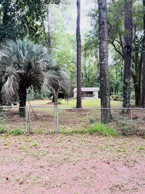 341 Wakulla Springs Rd, Crawfordville, FL 32327