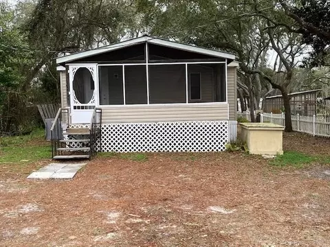 115 Connecticut St, Carrabelle, FL 32322