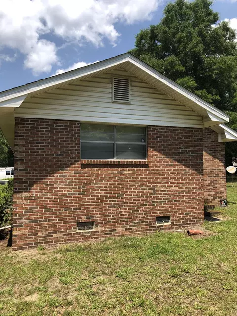 Exterior - 75 Byrd Rd, Quincy, FL 32351 photo 8 of 9