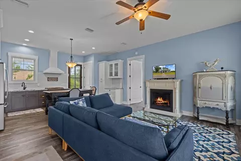 428 E Ash St, Perry, FL 32347 photo 11