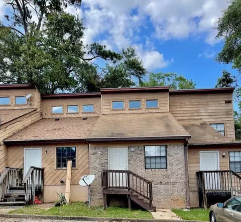 1828 Jackson Bluff Rd #E, Tallahassee, FL 32304