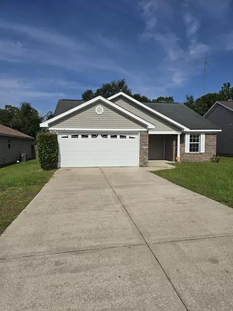4544 Deslin Dr, Tallahassee, FL 32305