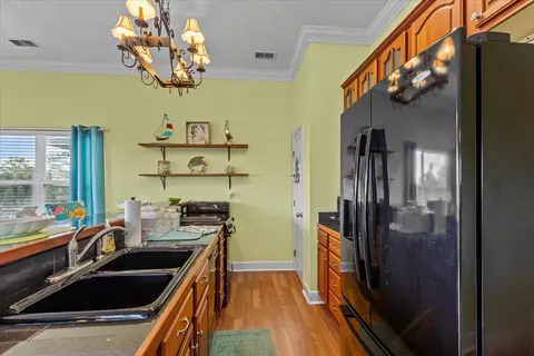 Kitchen - 21502 Osprey Rd, Perry, FL 32348 photo 4 of 4
