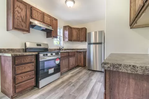 Kitchen - 831 E Cherry St, Perry, FL 32347 photo 2 of 3
