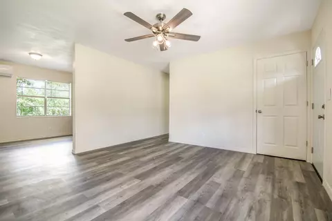 Other - 831 E Cherry St, Perry, FL 32347 photo 2 of 4