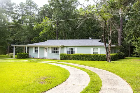 1517 Fuller Rd, Tallahassee, FL 32303