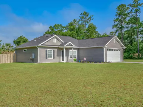 215 Scenic Stream Cir, Crawfordville, FL 32327