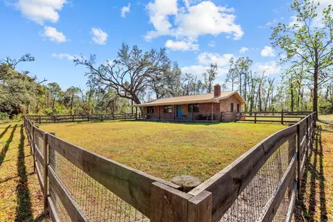 685 E Roberts Aman Rd, Perry, FL 32347