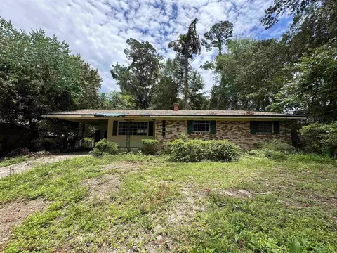 1105 Pinecrest Dr, Tallahassee, FL 32301