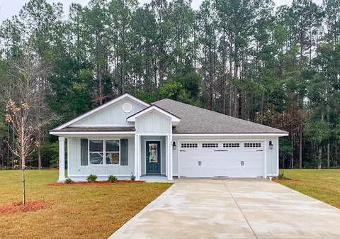 67 Spears Crossing Ln, Crawfordville, FL 32327