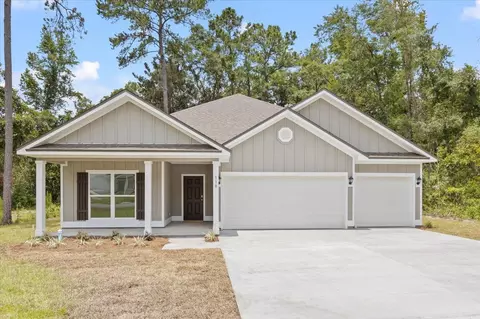 110 Getaway Ln, Crawfordville, FL 32327