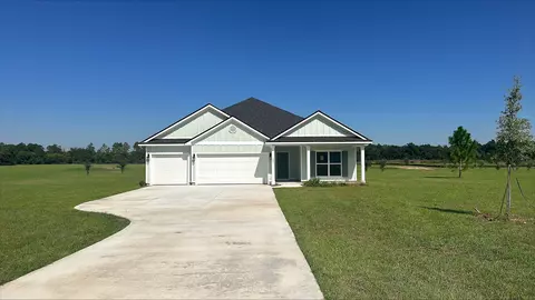 323 Golden Loop, Crawfordville, FL 32327