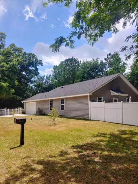 12 Haida Trl, Crawfordville, FL 32327