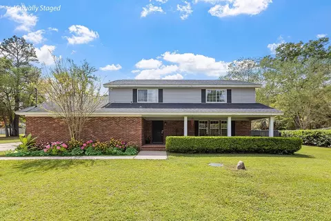 5411 Touraine Dr, Tallahassee, FL 32308