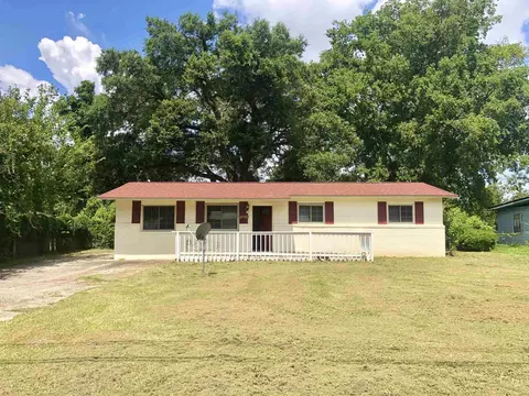 3182 Notre Dame St, Tallahassee, FL 32305