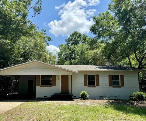 2405 Surrey St, Tallahassee, FL 32304