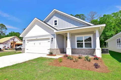 5690 Pinebarren Rd, Tallahassee, FL 32303