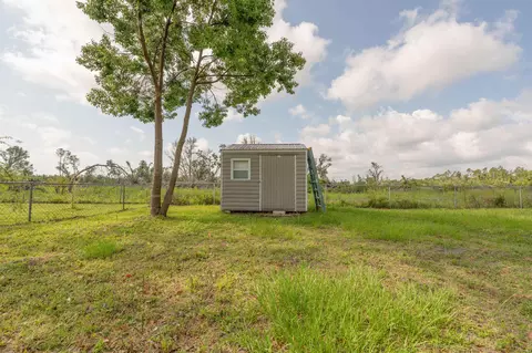 Exterior - 201 Woodgate Dr, Perry, FL 32348 photo 8 of 8