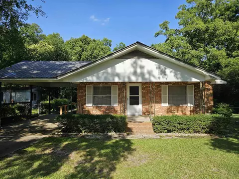 131 Iron Bridge Rd, Havana, FL 32333