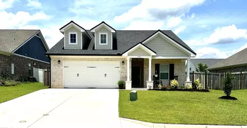 4456 Summerfield Dr, Tallahassee, FL 32303