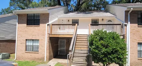 1101 Greentree Ct #E, Tallahassee, FL 32304