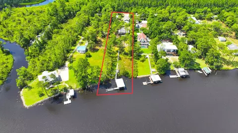 253 Rio Vista Dr, Sopchoppy, FL 32358