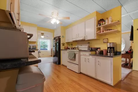 Kitchen - 3121 Pisgah Rd, Perry, FL 32347 photo 4 of 4