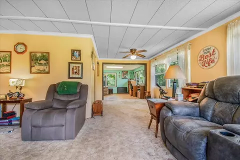 Living - 3121 Pisgah Rd, Perry, FL 32347 photo 3 of 5