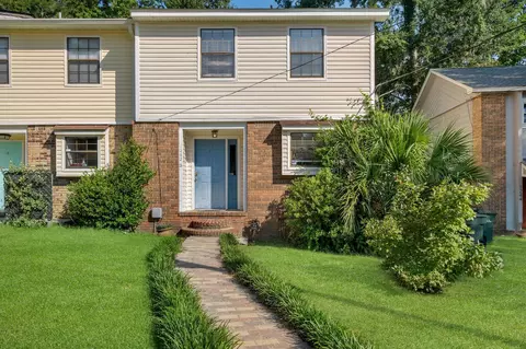 1242 Chee Ln #D, Tallahassee, FL 32304