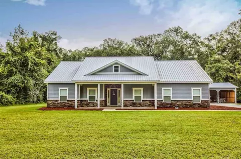 67 Lumberjack Trl, Crawfordville, FL 32327
