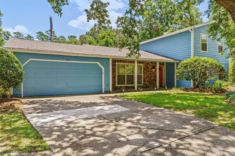 2037 Ermine Dr, Tallahassee, FL 32308