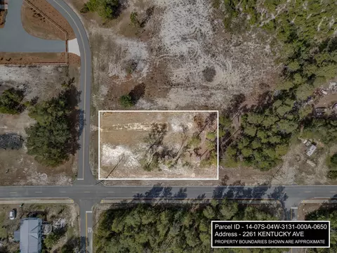 2261 Kentucky Ave, Lanark, FL 32323