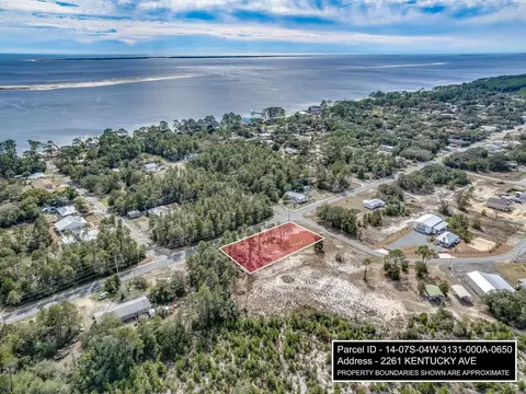 2261 Kentucky Ave, Lanark, FL 32323 photo 16